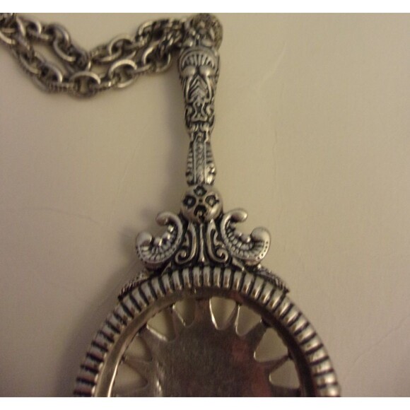 Patricia Nash Silver Metal Necklace Compass Design 20.25" Long - Picture 6 of 8